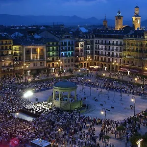 2* Casa de hóspedes Iraipe Pamplona Auto Check-in